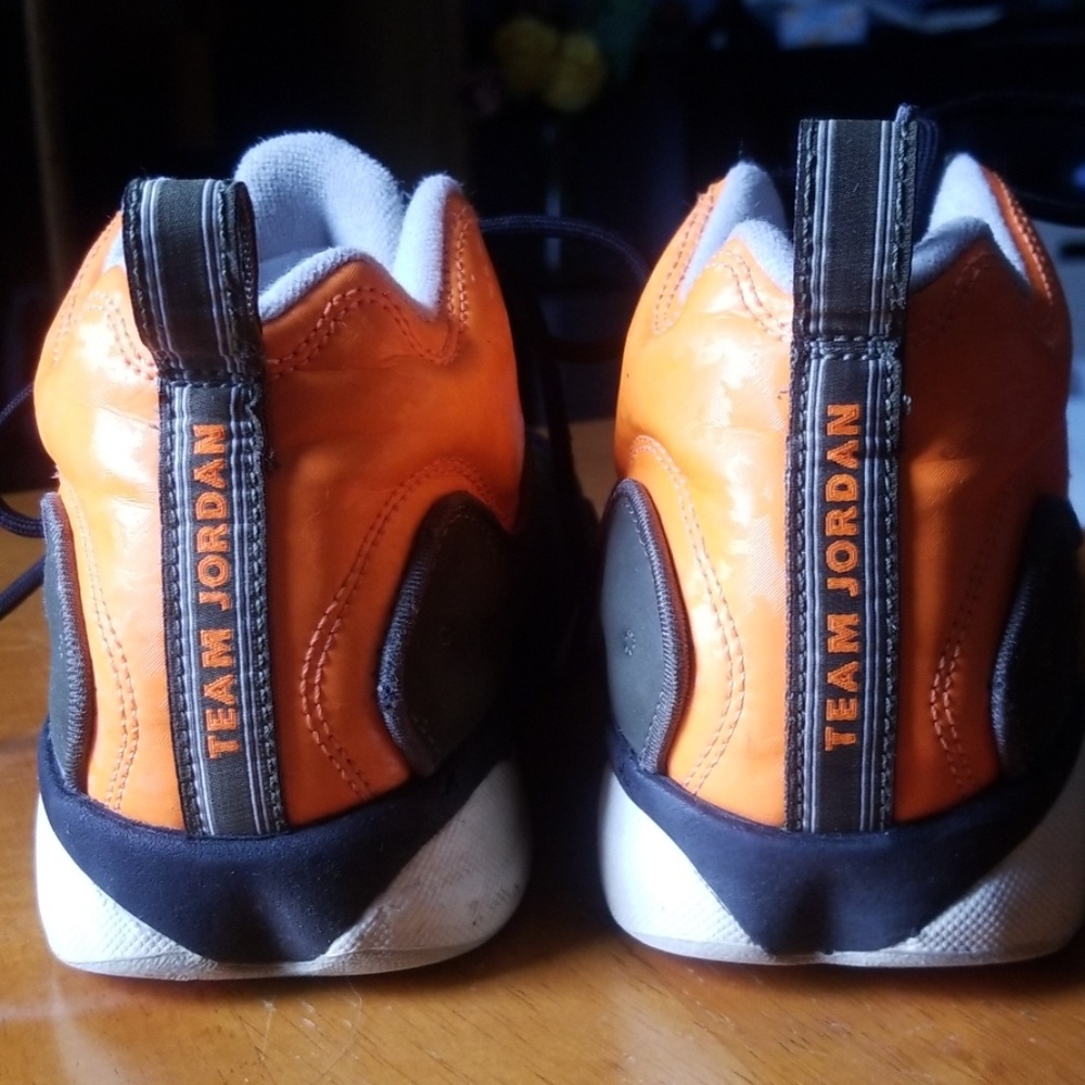 Nike Team Jordan Jumpman Shoes